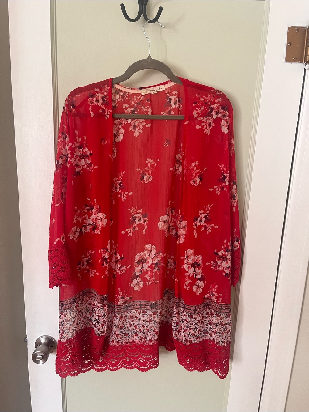 Red Floral Lace-Trim Kimono Cardigan - Women